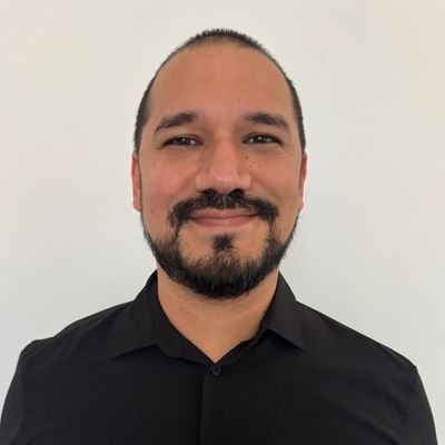 Jorge Garcia Orozco
Tapatío, colaboro en @EmeEquis. Profesor de Universidad pública, periodista. ¡Apoya mi trabajo en Patreon!
https://t.co/DMPupuX46T