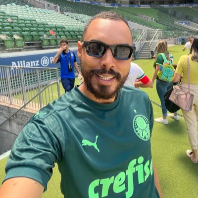 Oxente, cê num ta veno, que a gente é Nordeste, cabra da peste 🎵 Engenheiro Civil ≠ Eu vim de lá da Bahia. 🇮🇹🐷💚🚴🏽♂️👷🏽♂️♎️contem humor e piadas bostas
