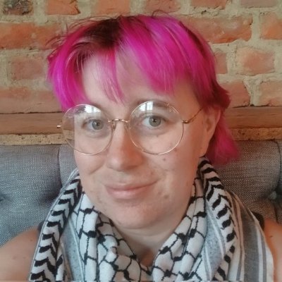 I do @LeftieStats. Mentally ill disabled trans girl with fibromyalgia, hypermobility + ME/CFS. On HRT and loving it. ACAB. Free Palestine ✊ she/her