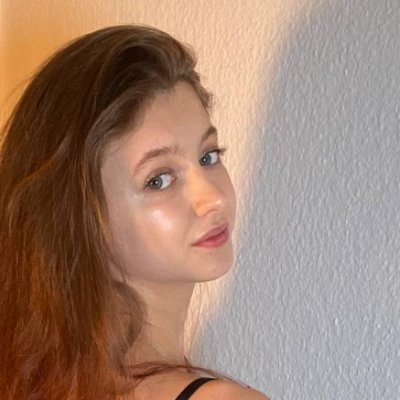 DelgadoDiaries's profile picture. 