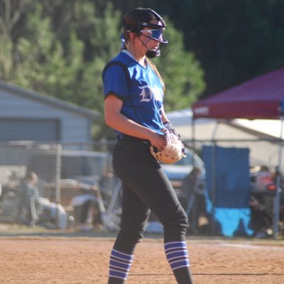 kenziealmond27's profile picture. 2030 RHP/Utility • HCMS • Lady Dukes Norton 14u #27 • ✉️ mackenziealmond27@yahoo.com