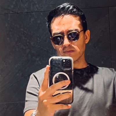 tu_nu_miranda's profile picture. Old School