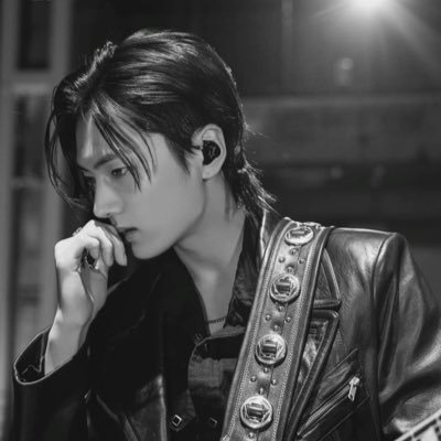 jongseong_berry's profile picture. •25 •engene •jaywonist •lunè