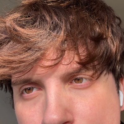 📩Contacto: giantv.contacto@gmail.com
Juego maicra hago videos y streams
https://t.co/PGRvNyX0Si