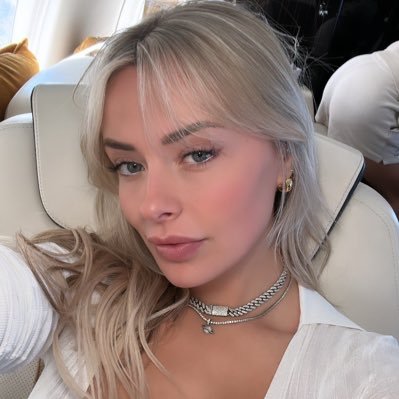 AmeliaE61954's profile picture. 