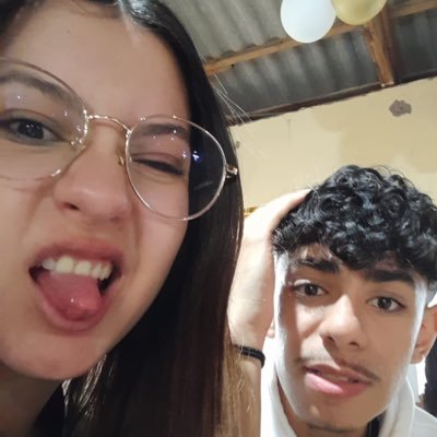 eu lá sou mulher d fazer backup? perdi tudo, foda-se eu.