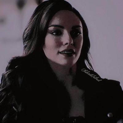 ◂ Full Tribrid ‣ ❝ ι ɑм му fɑтнεя’ѕ ∂ɑυgнтεя. ❞ ‣ 𝓜iracle daughter of @BrazenBrute and @VeiledInTheMoon ‣ 𝓕inding @ArmouredTribrid irresistible. ‣ SS ‣ Parody