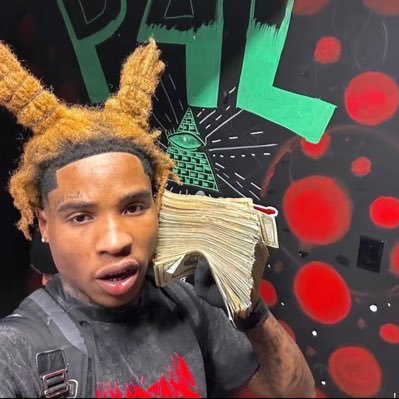 blowindracs's profile picture. ion post on hea fr. i’m not dl. 🙅🏾‍♂️