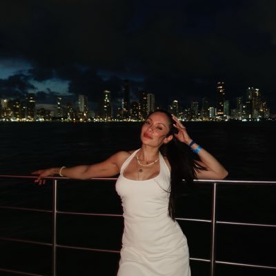 Palmapalmundo's profile picture. viva la vida 🫀☀️ instagram #coachpampalma