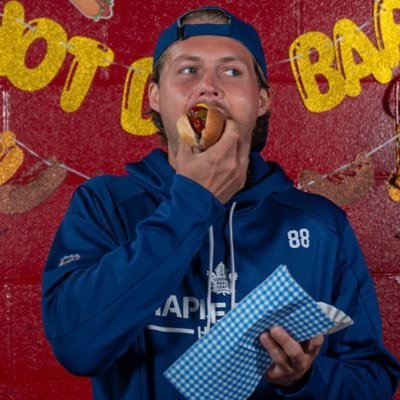 kait3488's profile picture. “Would ride into battle for Pontus Holmberg” - famous last words #LeafsForever