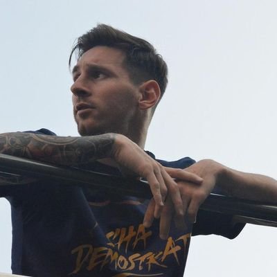 irs5q's profile picture. ﴿وَلا تَحسَبَنَّ اللَّهَ غافِلًا عَمّا يَعمَلُ الظّالِمونَ إِنَّما يُؤَخِّرُهُم لِيَومٍ تَشخَصُ فيهِ الأَبصارُ﴾