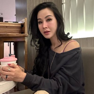 ✨ “Living each day with gratitude, chasing dreams bigger than fears, and learning that happiness comes from the little things — a good cup of coffee, a deep con