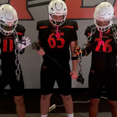 Corona del sol | C/O ‘27 | Defensive Line | offensive line | MLB |3.27 gpa | 6’1 255 lb | 4th in nation for SP 15-16u|bench 315 |clean 225squat 455| #4802821081