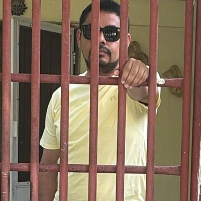 JoashhWayne's profile picture. Easy come, easy go.