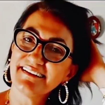 Sou mulher, Sou guerreira!!! Deus é o meu comando!!!♥️💖♥️ Lugar de Mulher é onde Ela quiser!🌷!