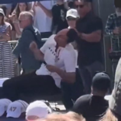 TCharliekirk's profile picture. 