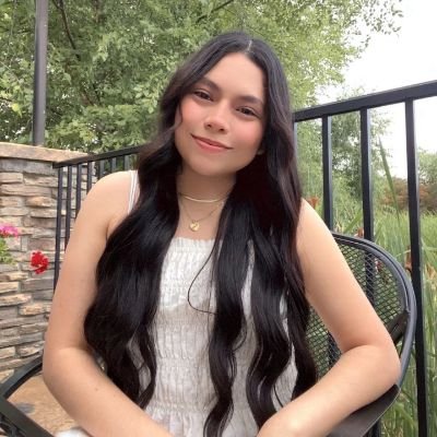 lizziespinosa_'s profile picture. #Halzey