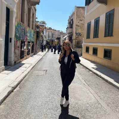 Rora218726571's profile picture. 