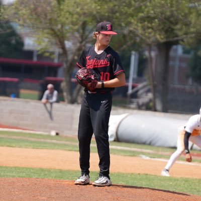 winn_white1's profile picture. RHP // 2025 // 662-367-2811 // @Trojanbb