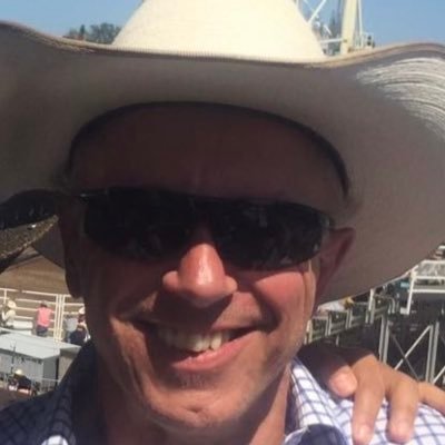 🐂🌾🚜 Alberta born/raised, 🌏 grown. Diverse bg: agriculture, O&G, broadcast comms, business, int'l development. Standup; be strong & true, trust your kids.