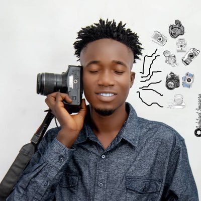 Capturing life’s moments 📸 | Expert in Wedding, Portrait, and Lifestyle Photography and more 🎨