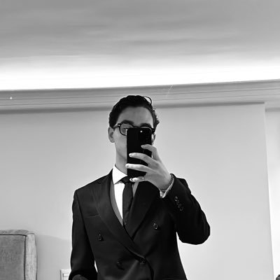 manuellcossio's profile picture. co-founder @opinionxmarket || @opinionanalytix