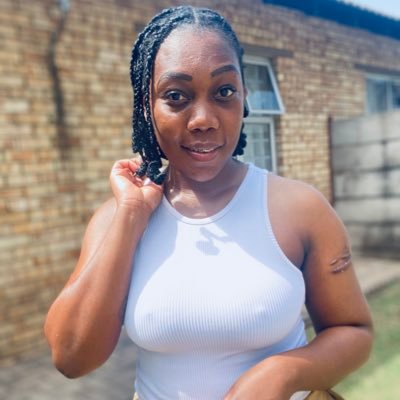 melissa_karie's profile picture. mechanical engineering student 🎓,career driven and God fearing