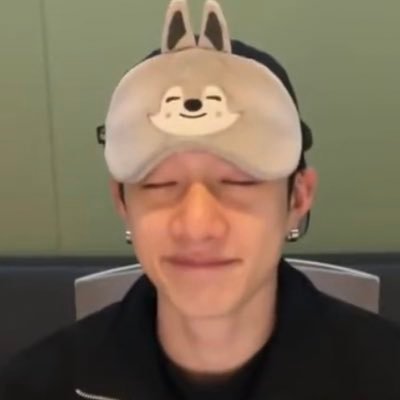 only stay ot8 | 22y • ela/ele/dele (bangchan)