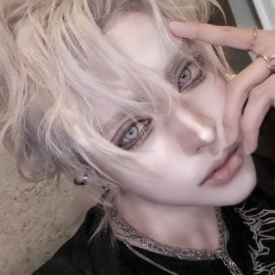Cosplay : Do not reuse my photo. / X 확인 느립니다. / 컨텍 및 모든 연락은 오픈카톡 링크: https://t.co/aoxpvdElVq