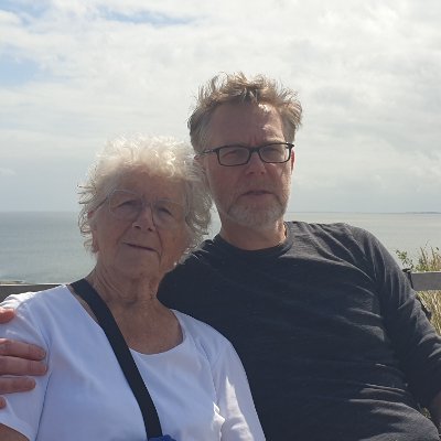 Blokkeer Fries
Onderwijzer Levensbeschouwing (protestant) in het middelbaar en Nederlands (freelance)