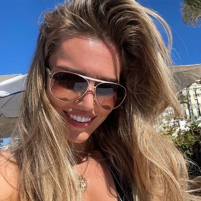 fiona1581988's profile picture. Chasing sunshine and good vibes ☀️✨ Let the warmth and light brighten your day
CEO, MAGA