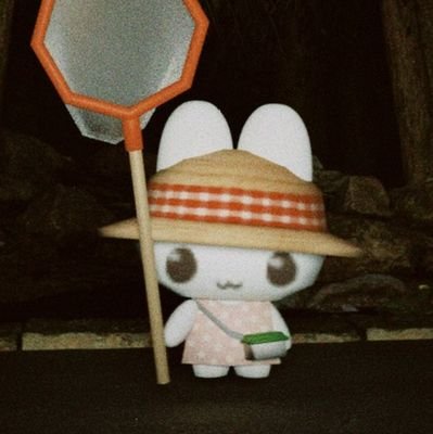 aka_rilv's profile picture. 저는 아무거나 다 먹습니다