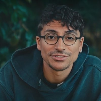 VinaoCarl's profile picture. Computational Neuroscientist 🧠 | I develop flow-field models for neural systems 🌊| The brain is a hydrodynamic Turing machine @ISN_Lab