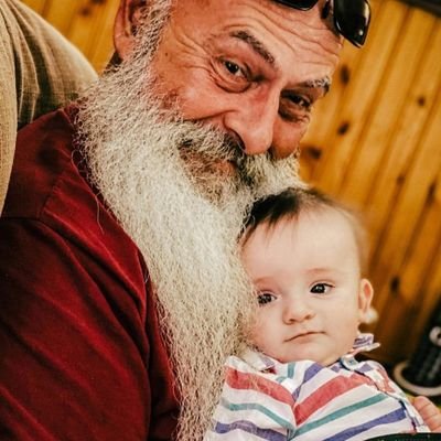 JakeSim19772517's profile picture. Mayor of Happy Holler. Old school Southern Gentleman, live and die on principle.
 Y'all  love each other...
#hollerlife 
# justice for Daniel  Parker