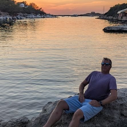 Mikes_Brother's profile picture. Tried.

Failed.