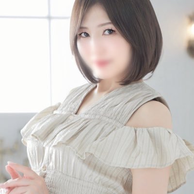 Mrs_Halupon's profile picture. 心と身体どちらも満足できる時間をあなたに🤍文字から始まる交流が好き♡趣味は読書で愛読書は【自分を躾ける】仕事中に感じていることや休日の過ごし方などを呟いています✨ご依頼はDMへ♡