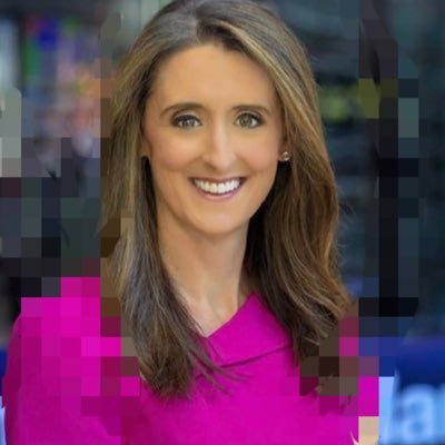 Gina Martin Adams, CFA, CMT, is the former Chief Equity Strategist for Bloomberg Intelligence, a division of Bloomberg LP, and is based in New York, NY.