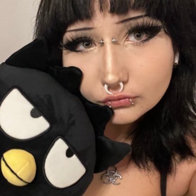 una mala una friki 🧟♂️ ## vomitgirlpoetry ☆ ☆ ☆ ☆ 𓂃 ࣪˖ ..🪦.ᶻ 𝗓 𐰁 ໒꒰ྀི × ˕ ×。꒱ྀི১🥩🦴wiild hos