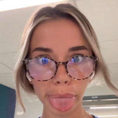 ResGooner's profile picture. I am aN eLite gooner😈 my DMs are an incredibly safe space to perv out and for submissions 😏