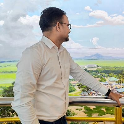 பெரிதினும் பெரிது கேள்.கற்றது கையளவு,கல்லாதது உலகளவு. Imperfectus ||Political Junkie ||Music ||Cricket ||Movies .
#TVKForTN