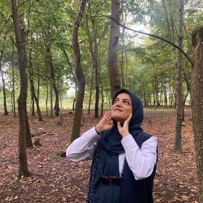 zohre_shhhf1367's profile picture. 🌱بر زمستان صبر باید طالبِ نوروز را 🌱دانش آموخته دانشگاه تهران؛سیاسی نیستم،معلم،روزمره نویسی به معنای صمیمیت بی مرز نیست😉باختند آنان که با غیر تو بستند❤