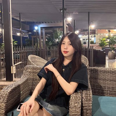 CherneElis81937's profile picture. 