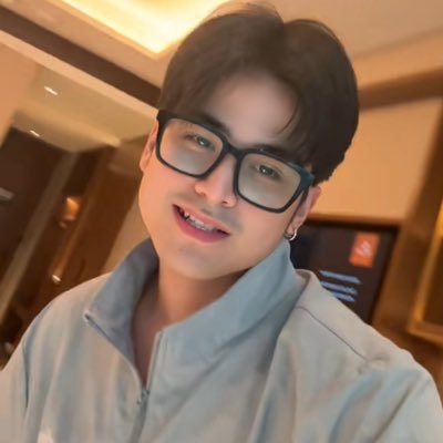dg_lyka21's profile picture. 