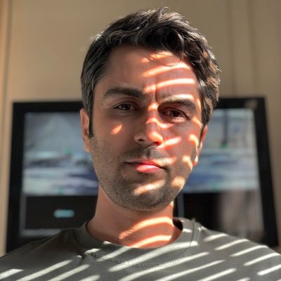 parazit_exe's profile picture. 