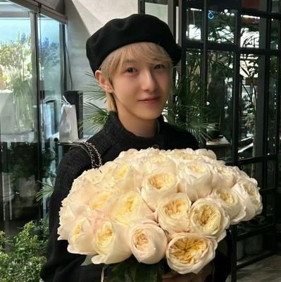20+, minors dni. i treat people based on how they treat renjun.