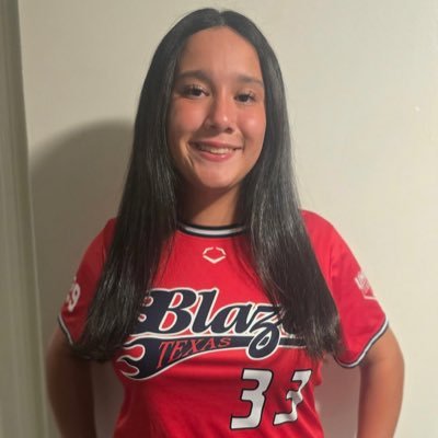 ArielMesa33's profile picture. #33 Blaze Academy 16u National | 2029 CIF/MIF | “To be the best, you have to work harder than the rest”‼️💪🏼 🍽️
