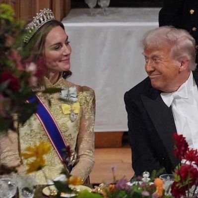 SpicyBroadbean's profile picture. Death Smiles At Us All.

All A Man Can Do is Smile Back.

🇺🇸🇬🇧🇮🇹🇦🇺🇳🇿