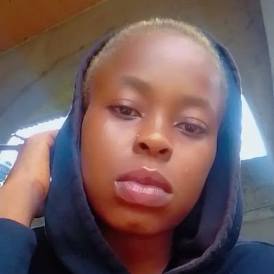 AnathasiaUrsla's profile picture. Scent by Smile: Deals on original perfumes, body mist, Dubai perfumes, body splash , body spray and deodorant 

https://t.co/7hJ7rKueAf

30BG 
CHELSEA 💙💙