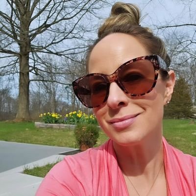 Natalie_roxburg's profile picture. Mom to Fred, sea admirer, practical problem solver, and forever cherishing life’s simple pleasures. Proud Jewish soul 🔯🕎