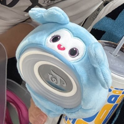yyr_yyr_'s profile picture. 